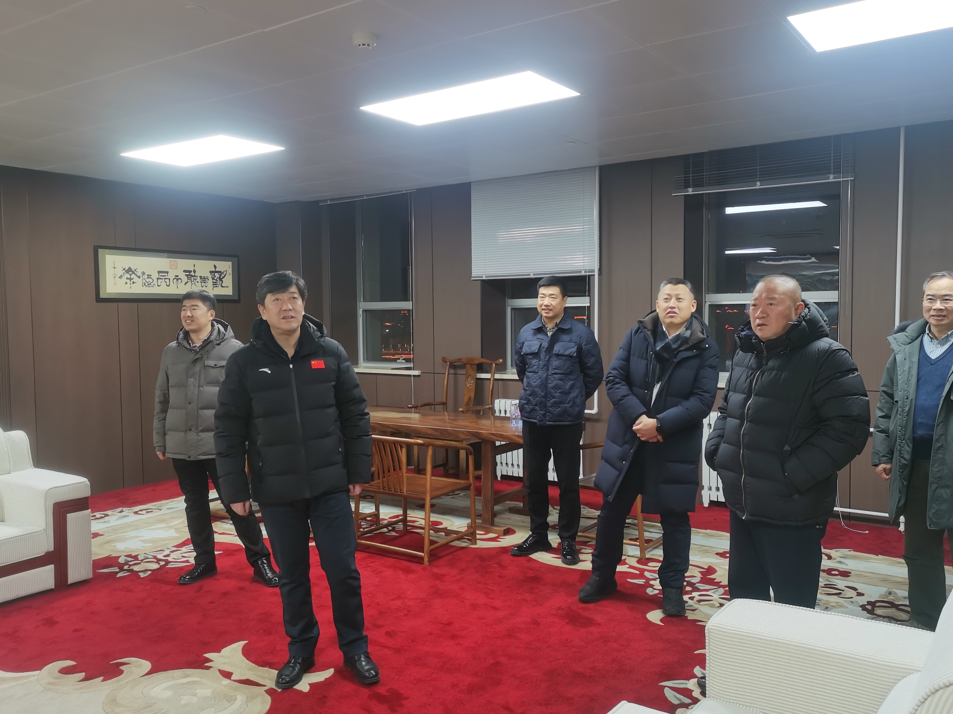 2024年2月4日 大慶市薩爾圖區(qū)區(qū)委書(shū)記、區(qū)長(zhǎng)等一行到公司調(diào)研